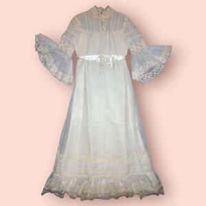 Vintage 70’s White Prairie Wedding Dress